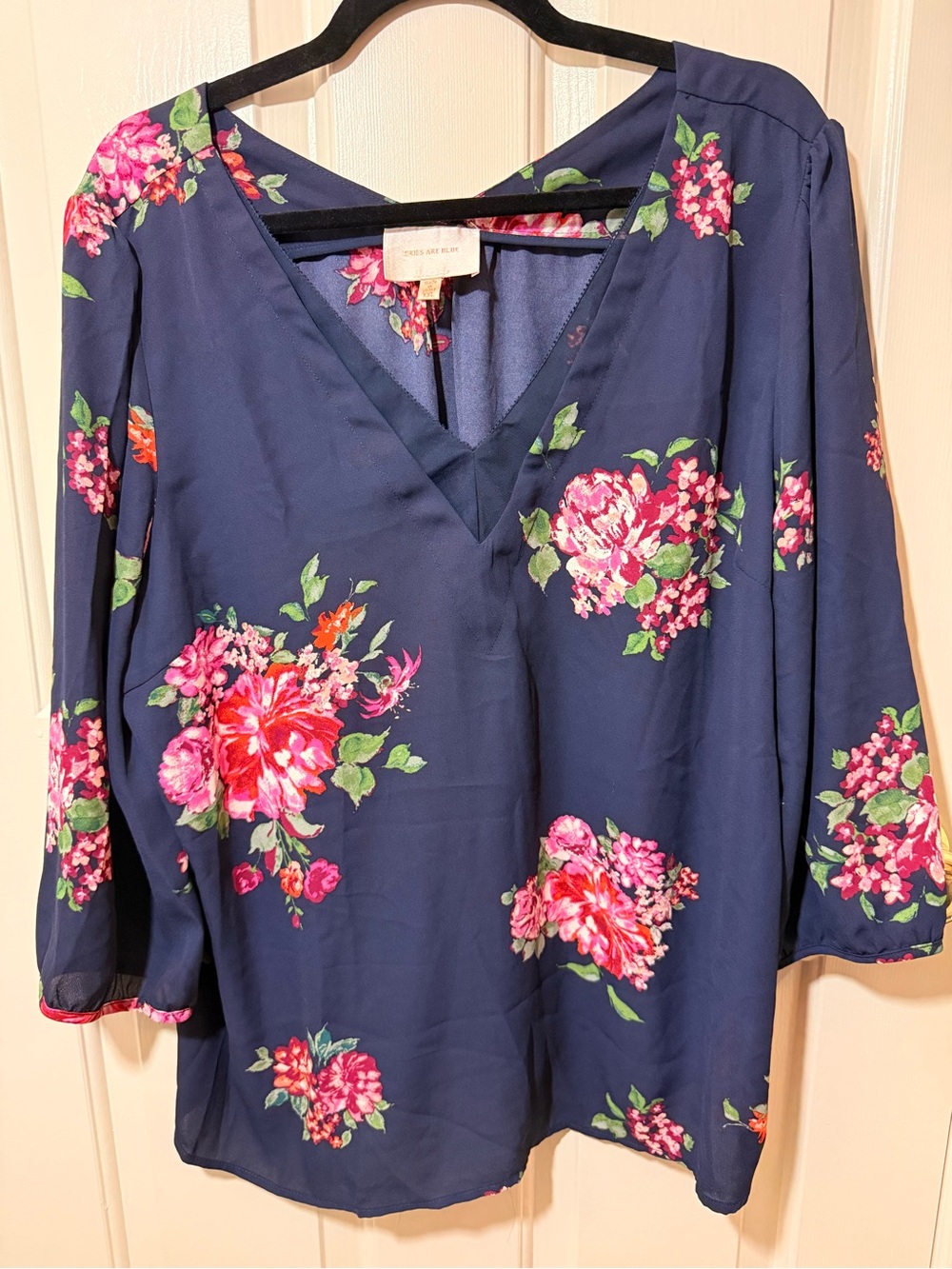 Skies Are Blue Navy Floral V-Neck Blouse